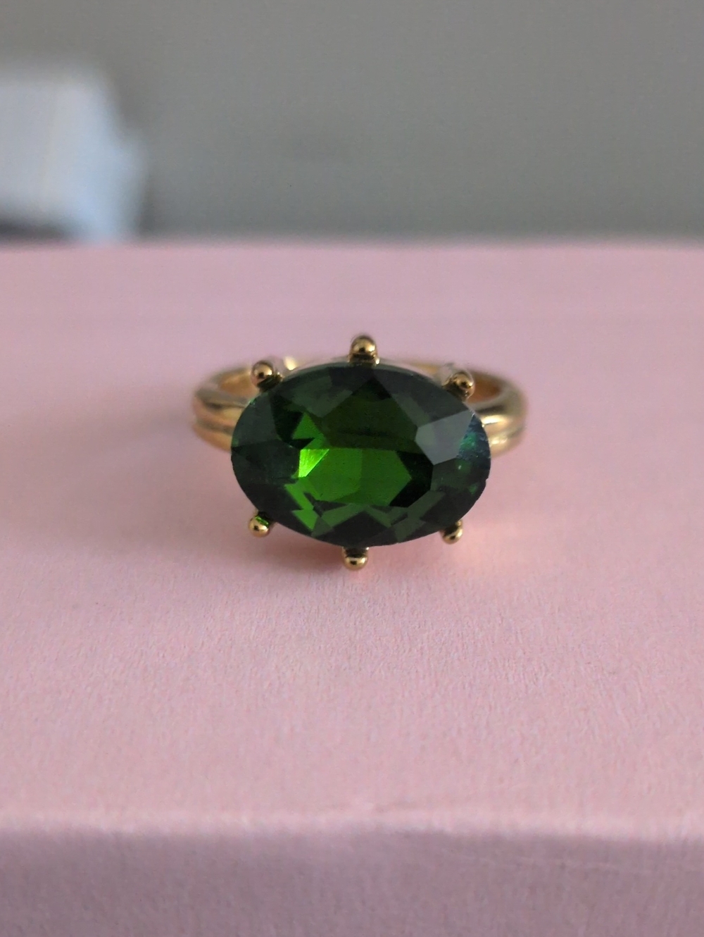 Gold Ring with Deep Green Oval Stone